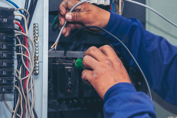 Best Electrical Contractors for Businesses  in Debary, FL